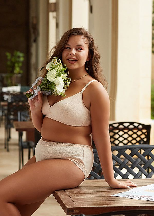 HAILEY Casual Triangle Molded Cotton Wire-Free Bra-imgsize-38D