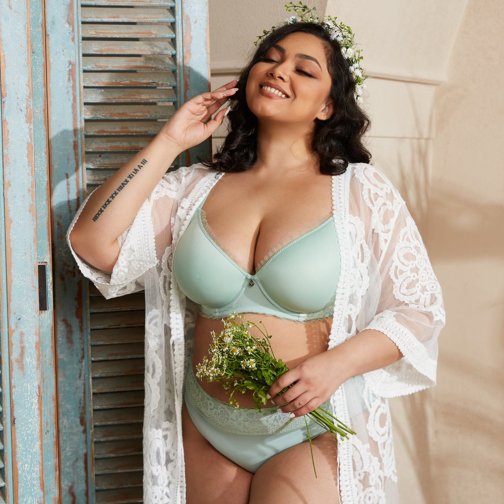 JENNY Lace Molded T-shirt Ruffle Bra